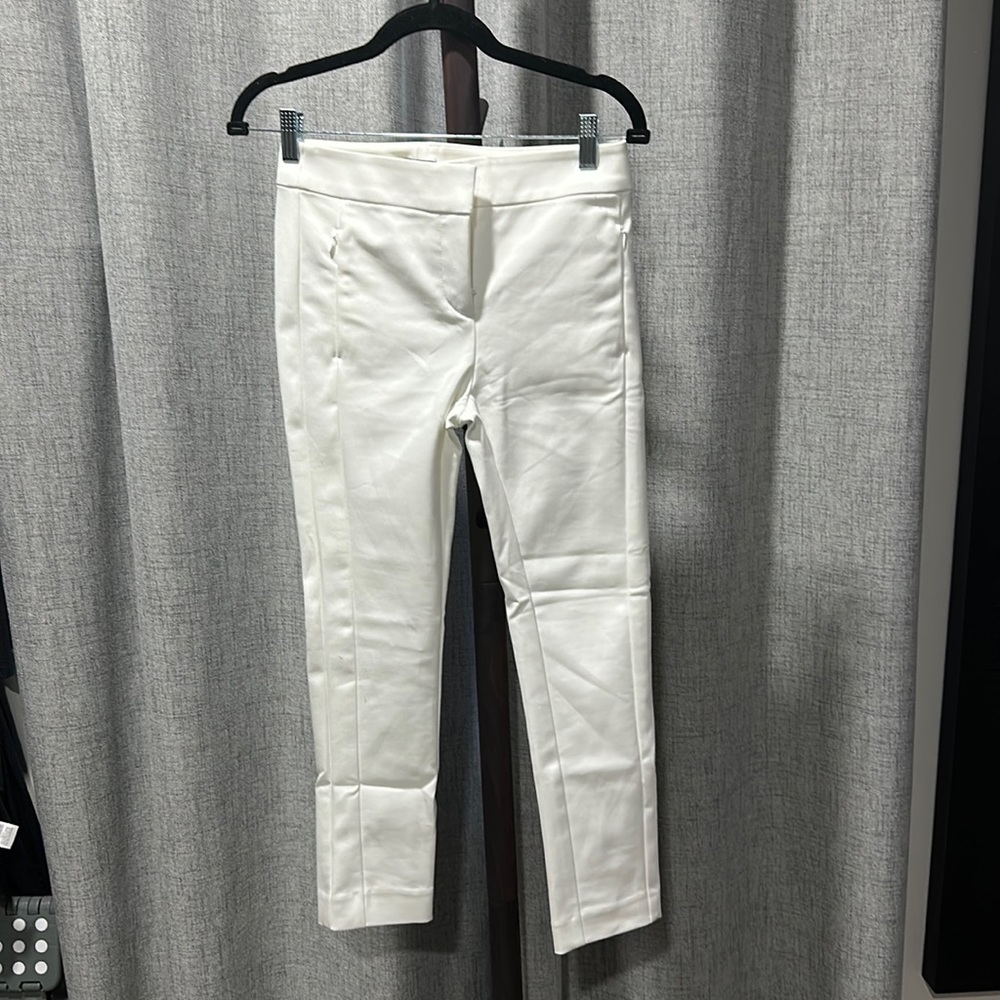 Beautiful Capri pants from Loft NWT